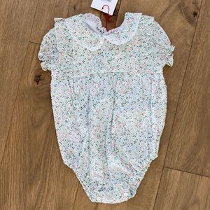 NWT La Coqueta floral vine bubble